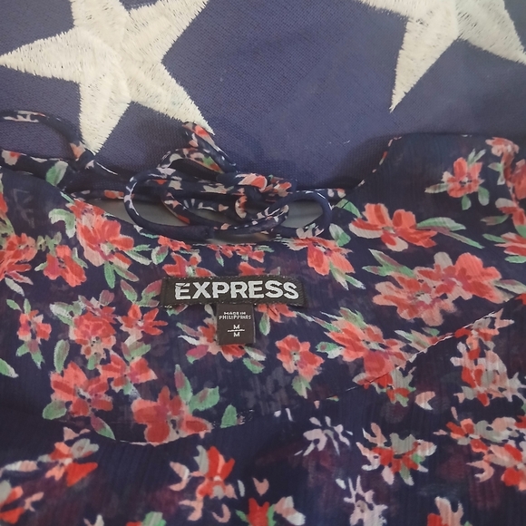 Floral Spaghetti Strap Top EXPRESS medium - Picture 2 of 4